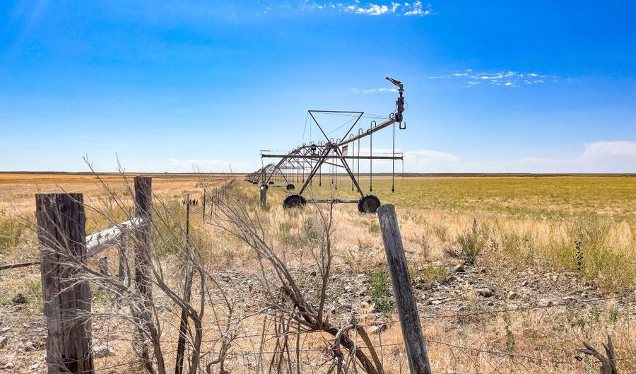 138 N LAIDLAW PARK Rd, Carey, ID 83320 - 2 Beds, 1 Bath