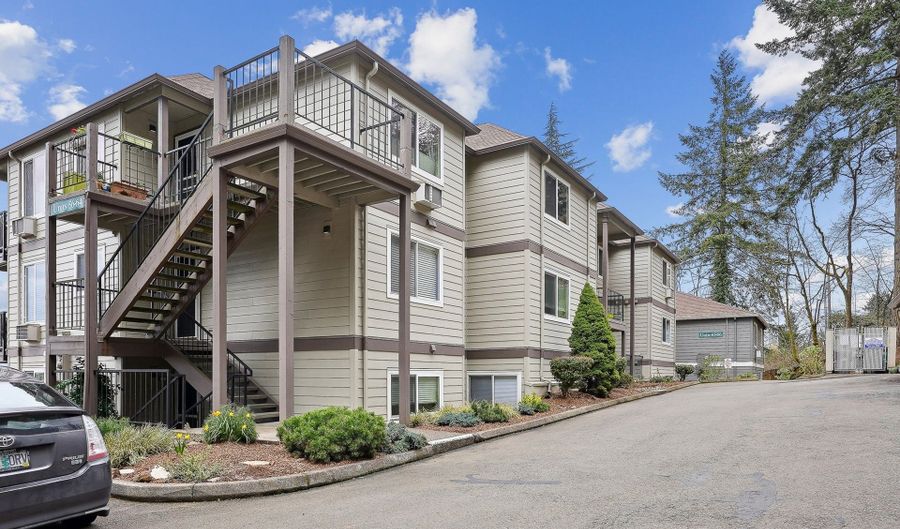 6331 WHITE TAIL Dr 58, West Linn, OR 97068 - 2 Beds, 2 Bath