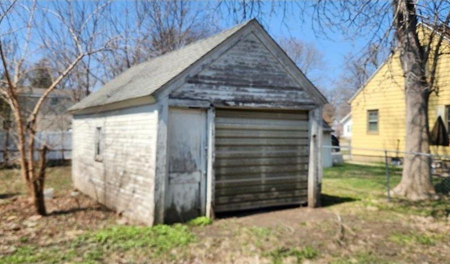 607 6th St NW, Austin, MN 55912 - 0 Beds, 0 Bath