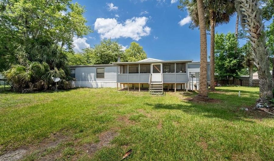 24031 ARMADILLO Rd, Astor, FL 32102 - 4 Beds, 2 Bath