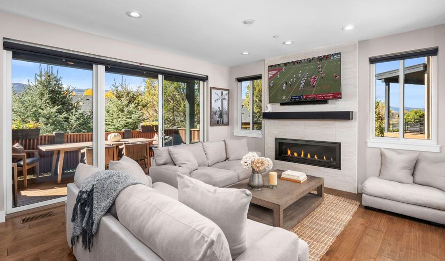 250 Overlook Rdg 250, Basalt, CO 81621 - 3 Beds, 3 Bath
