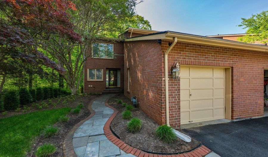 7714 WHITERIM Ter, Potomac, MD 20854 - 3 Beds, 4 Bath