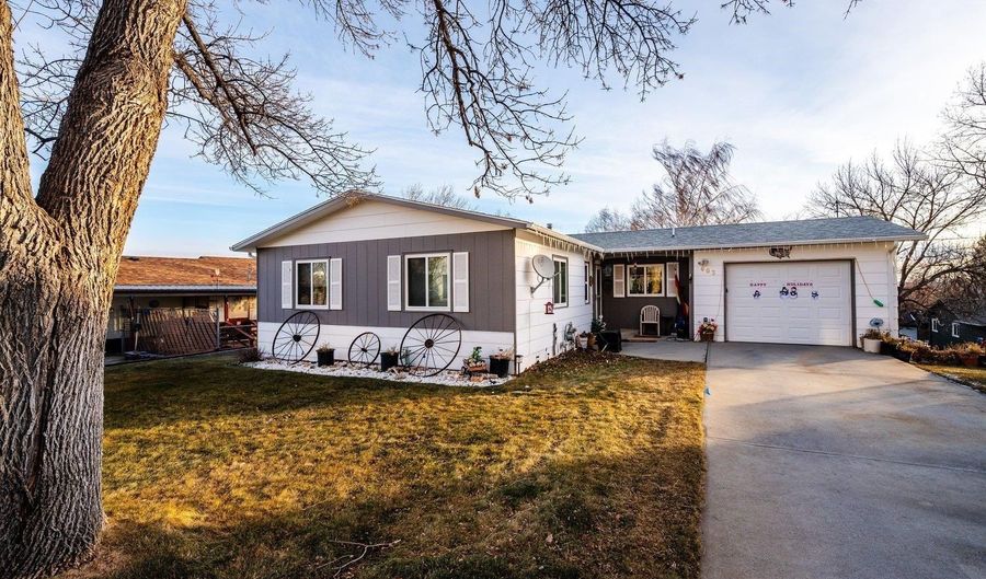 603 Kearney Ave, Buffalo, WY 82834 - 4 Beds, 2 Bath