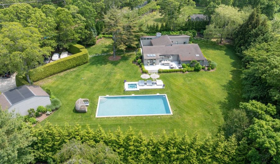 228 Town Ln, Amagansett, NY 11930 - 4 Beds, 4 Bath