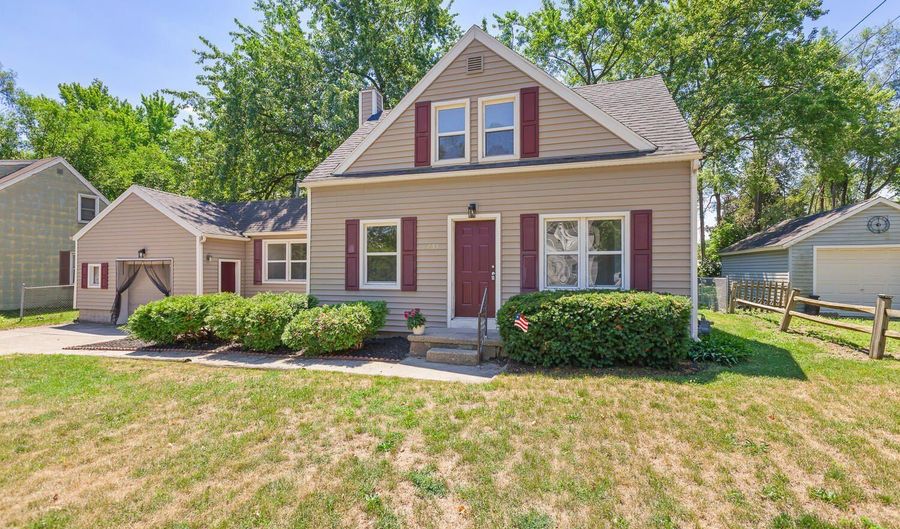 1055 Loren Rd, Adrian, MI 49221 - 3 Beds, 1 Bath