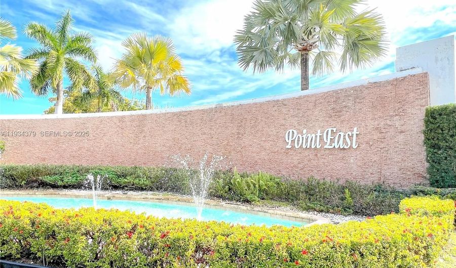2930 Point East Dr E601, Aventura, FL 33160 - 1 Beds, 1 Bath