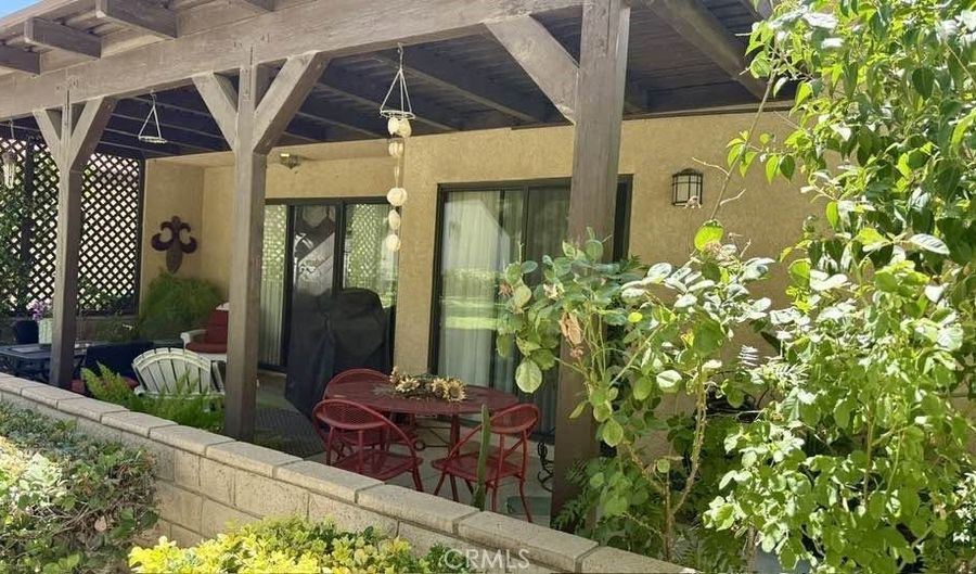 11619 Ash, Apple Valley, CA 92308 - 2 Beds, 2 Bath