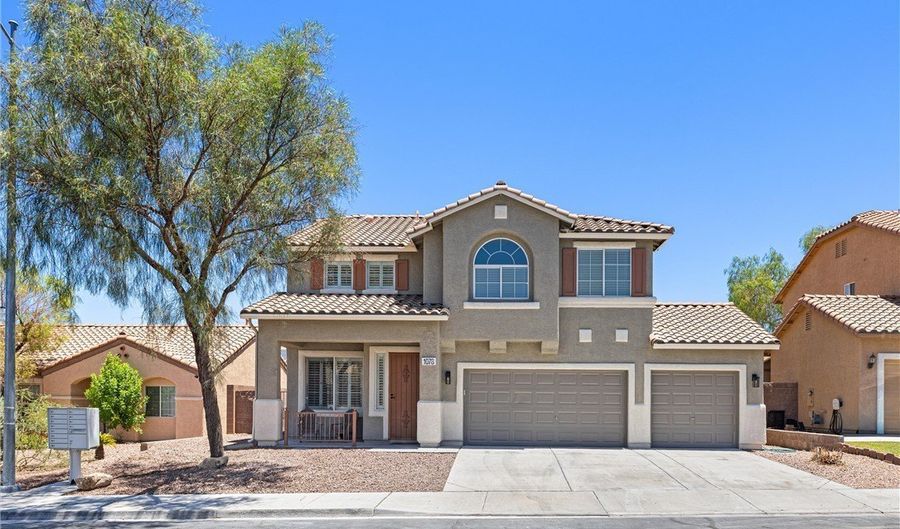 1078 Silver Star St, Henderson, NV 89002 - 4 Beds, 3 Bath