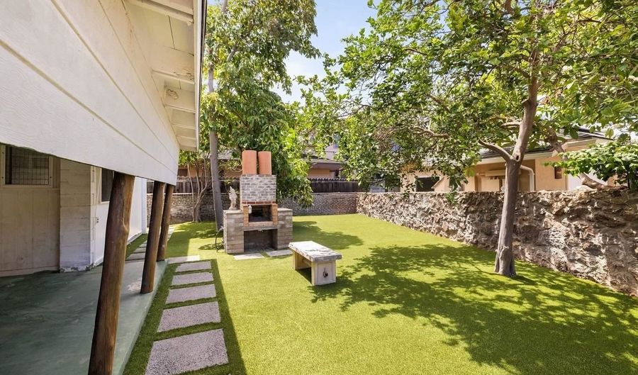 3153 Diamond Head Rd, Honolulu, HI 96815 - 3 Beds, 5 Bath