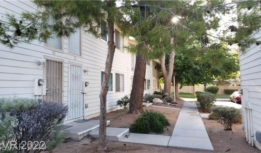 4770 TOPAZ St 79, Las Vegas, NV 89121 - 1 Beds, 1 Bath