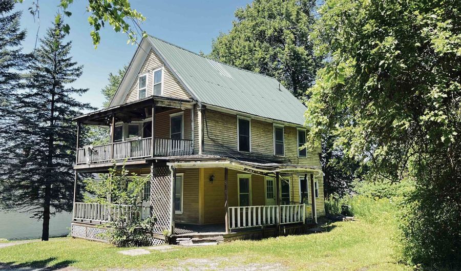 51 Harrison Ave, Barton, VT 05822 - 6 Beds, 2 Bath