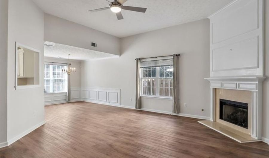 2295 Winthrope Way Dr, Alpharetta, GA 30009 - 3 Beds, 2 Bath