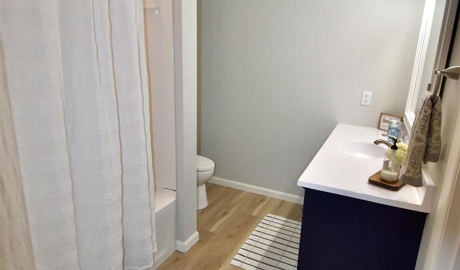 150 Nidaros Ave, Baltic, SD 57003 - 3 Beds, 2 Bath