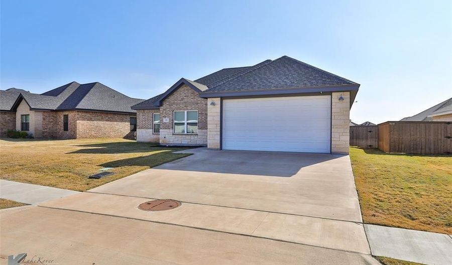 219 Spring Park Way, Abilene, TX 79602 - 3 Beds, 2 Bath