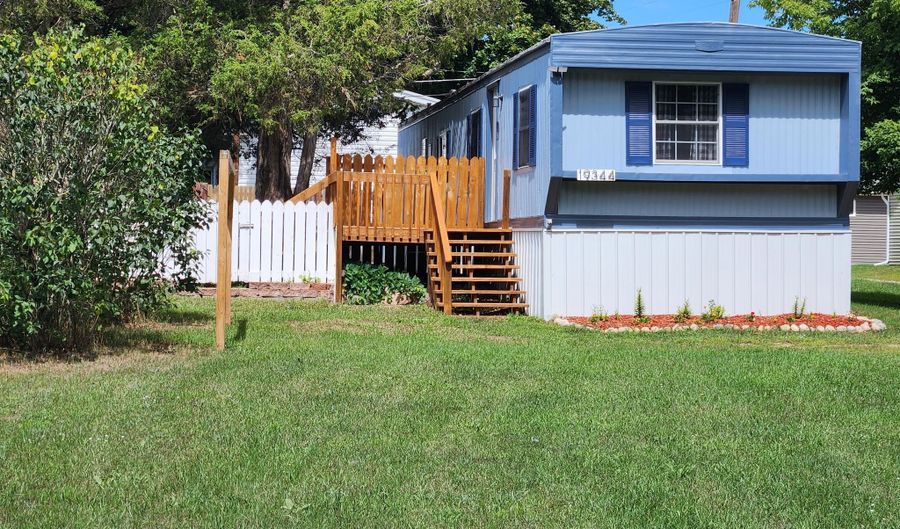19344 11 MILE Rd, Big Rapids, MI 49307 - 2 Beds, 1 Bath