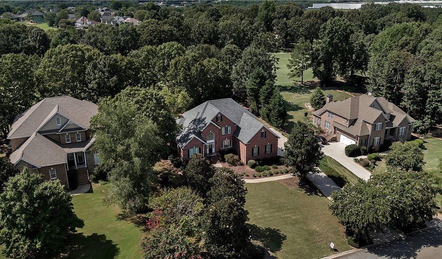 105 Garden Park Dr, Anderson, SC 29621 - 4 Beds, 3 Bath