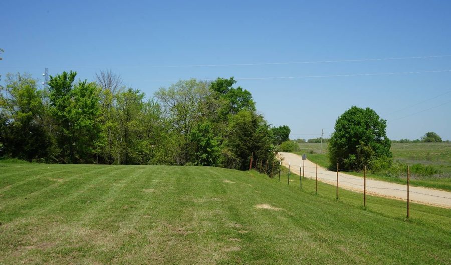 5320 Lake West Rd, Bennington, OK 74723 - 3 Beds, 2 Bath