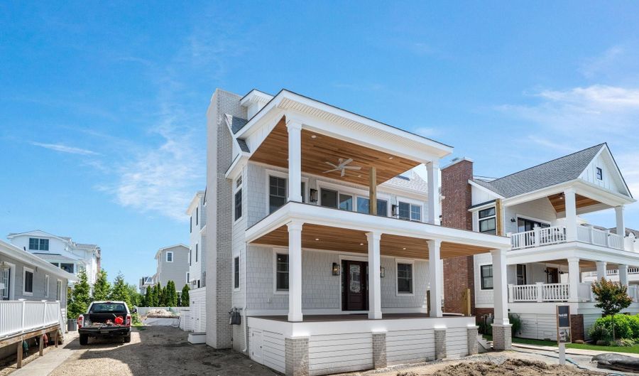 179 32nd St, Avalon, NJ 08202 - 6 Beds, 7 Bath