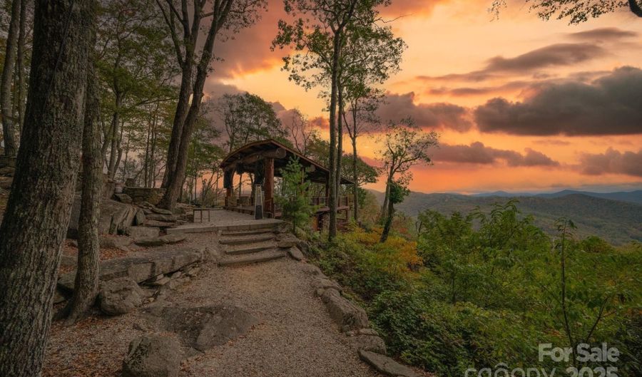 56 Eagle Cottage Ln 7, Banner Elk, NC 28604 - 2 Beds, 2 Bath