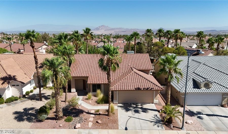 136 Westin Ln, Henderson, NV 89002 - 3 Beds, 2 Bath