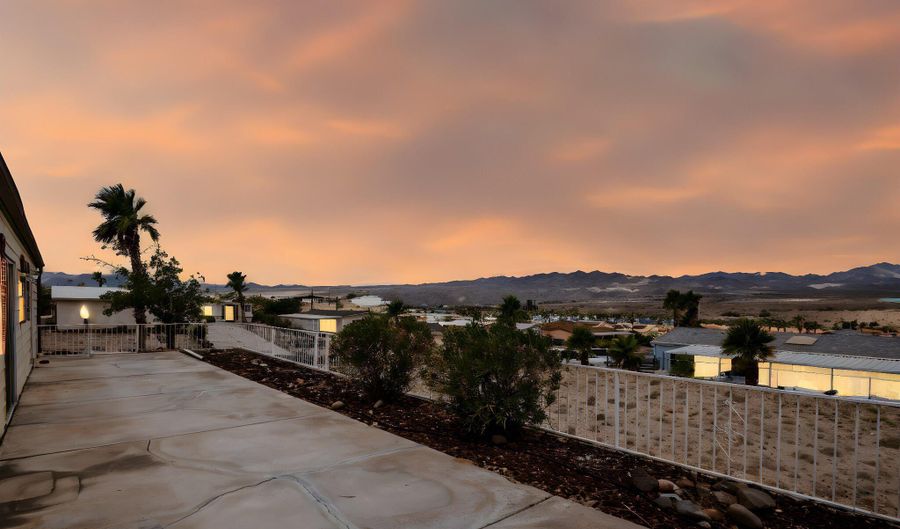 1428 Colina Dr, Bullhead City, AZ 86442 - 2 Beds, 2 Bath