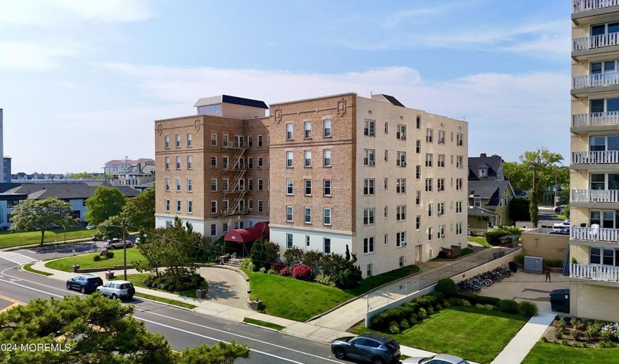 500 Deal Lake Dr 5D, Asbury Park, NJ 07712 - 2 Beds, 1 Bath