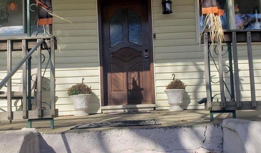 277 E BROWNING Rd, Bellmawr, NJ 08031 - 1 Beds, 1 Bath