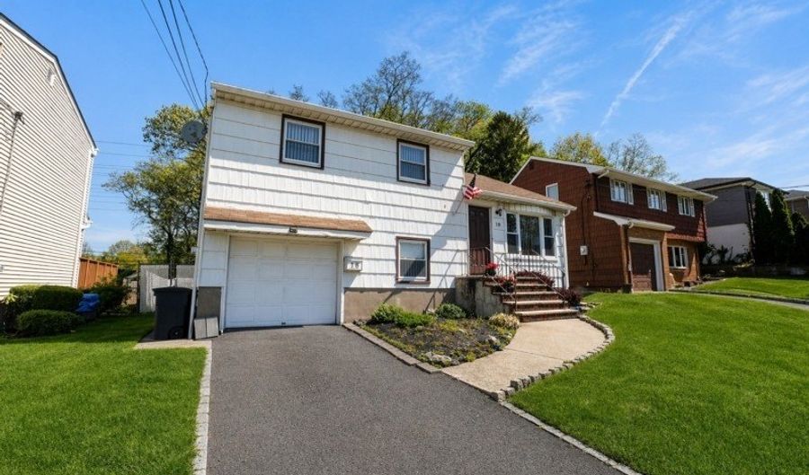 16 Morse Pl, Belleville, NJ 07109 - 3 Beds, 2 Bath