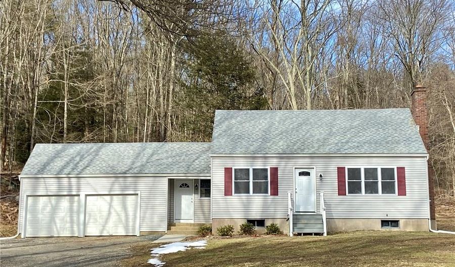 10 Macht Rd, Columbia, CT 06237 - 3 Beds, 2 Bath