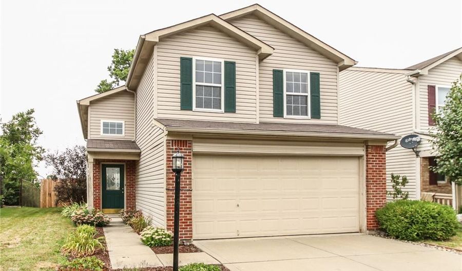 1346 Cliff Ridge Ln, Indianapolis, IN 46217 - 3 Beds, 3 Bath
