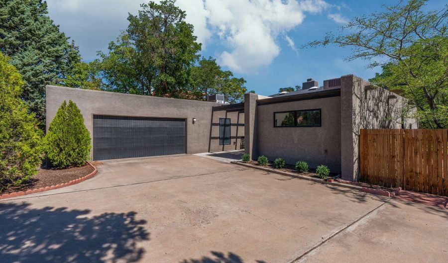 4900 Justin Dr NW, Albuquerque, NM 87114 - 3 Beds, 2 Bath