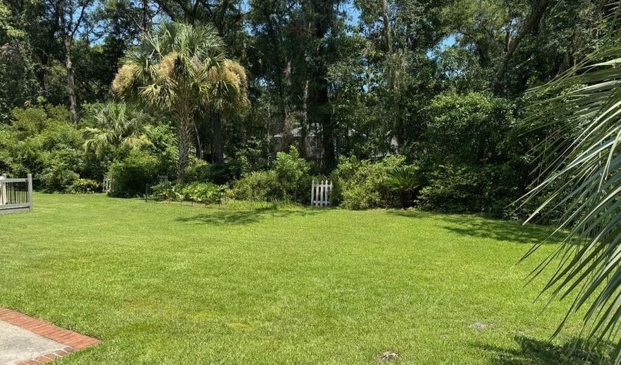48 Planters Cir, Beaufort, SC 29907 - 3 Beds, 2 Bath