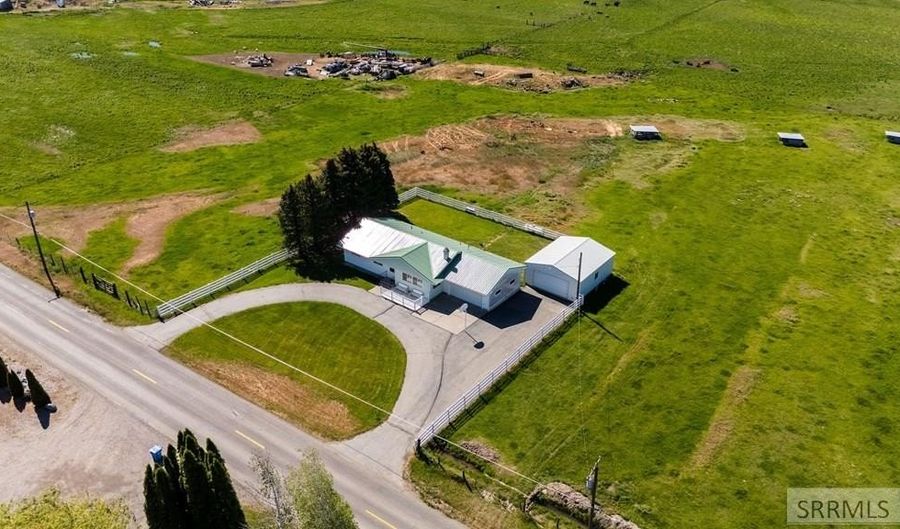 317 W 350 N, Blackfoot, ID 83221 - 3 Beds, 2 Bath
