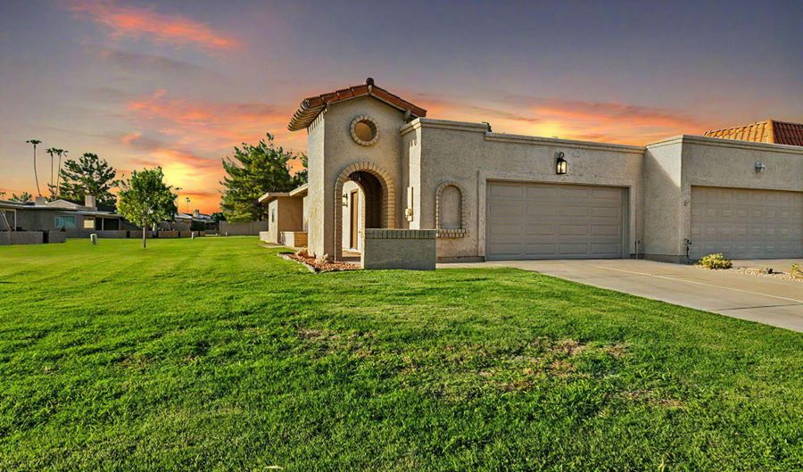 10308 E MICHIGAN Ave, Sun Lakes, AZ 85248 - 2 Beds, 2 Bath