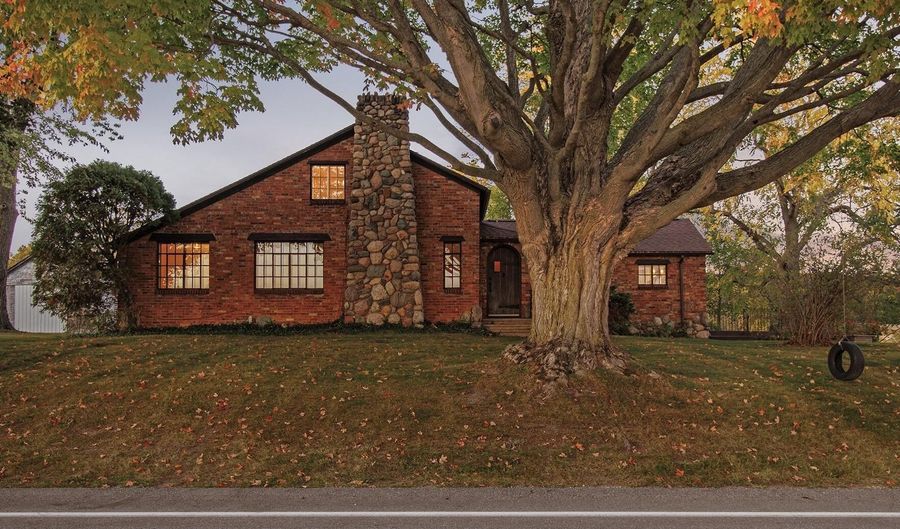 3127 127th Ave, Allegan, MI 49010 - 4 Beds, null Bath