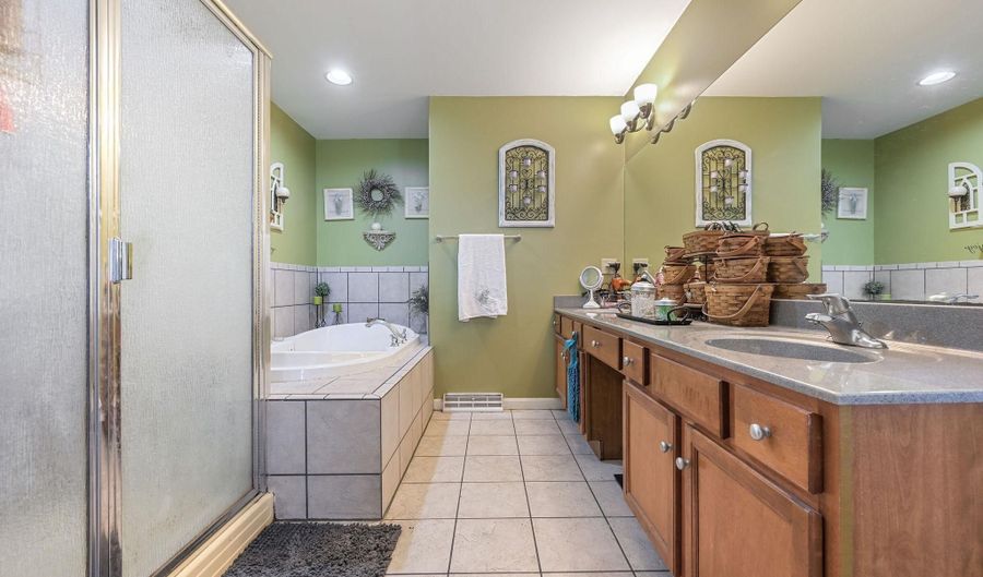 106 LANE VIEW Dr, Harrington, DE 19952 - 3 Beds, 2 Bath