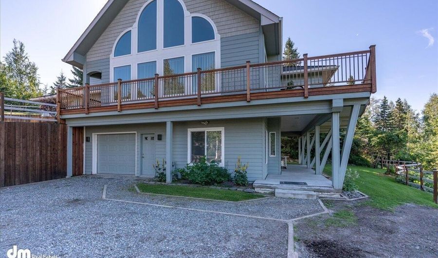 16440 Chasewood Ln, Anchorage, AK 99516 - 2 Beds, 1 Bath