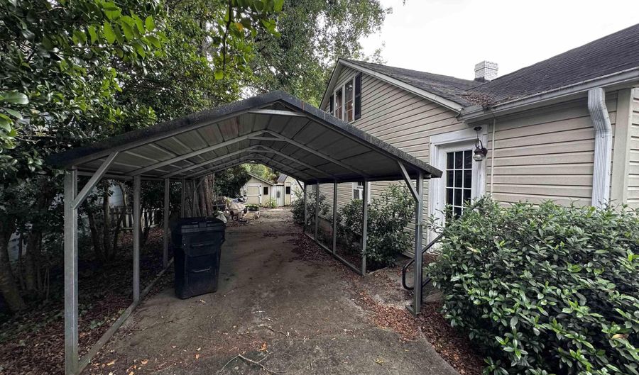 805 Glenwood Ave, Anderson, SC 29625 - 3 Beds, 2 Bath