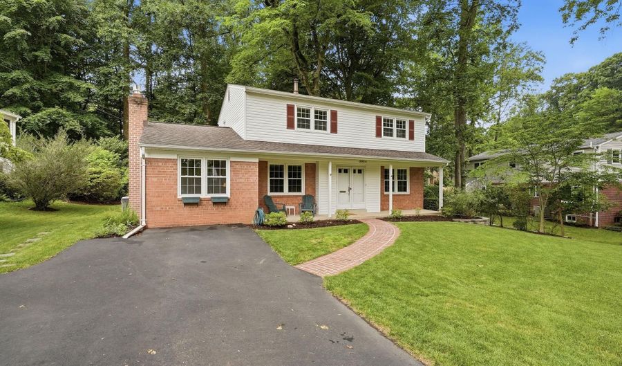 5004 LINETTE Ln, Annandale, VA 22003 - 4 Beds, 3 Bath