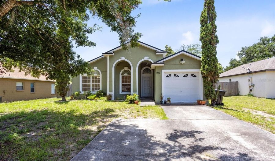 1558 PALMSTONE Dr, Apopka, FL 32703 - 3 Beds, 2 Bath