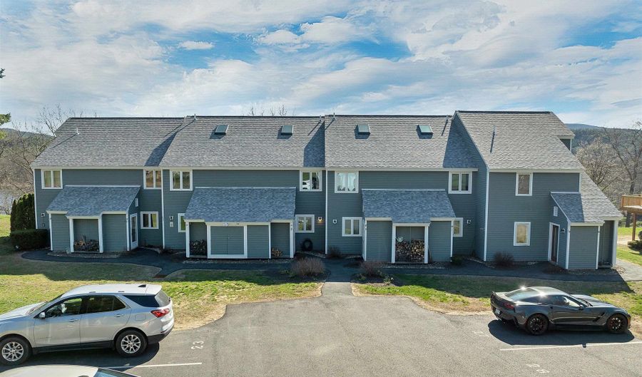 24 Circle Dr 26, Ashland, NH 03217 - 3 Beds, 3 Bath