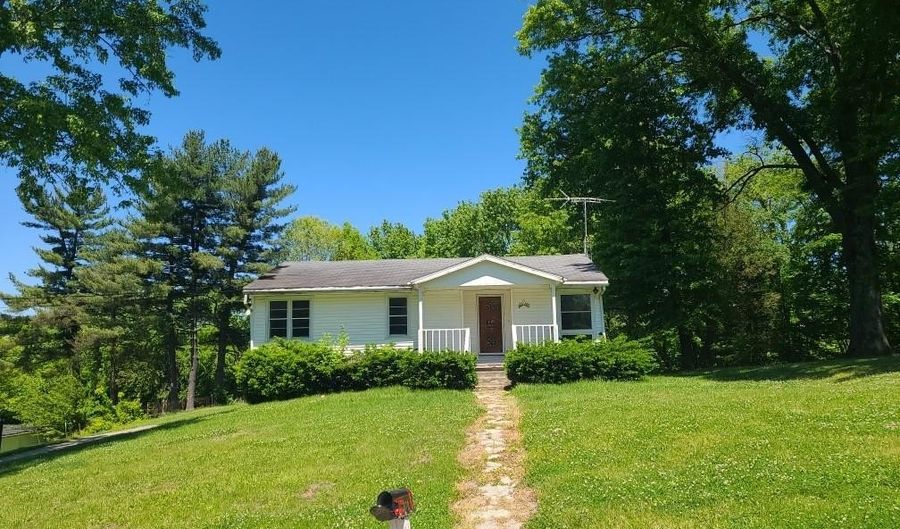 5870 Dutch Hollow Rd, Aurora, IN 47001 - 3 Beds, 1 Bath