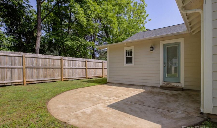 1324 E 35th St, Charlotte, NC 28205 - 3 Beds, 2 Bath