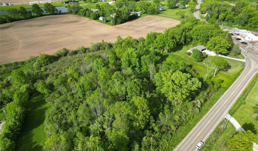 Easton Street NE, Alliance, OH 44601 - 0 Beds, 0 Bath