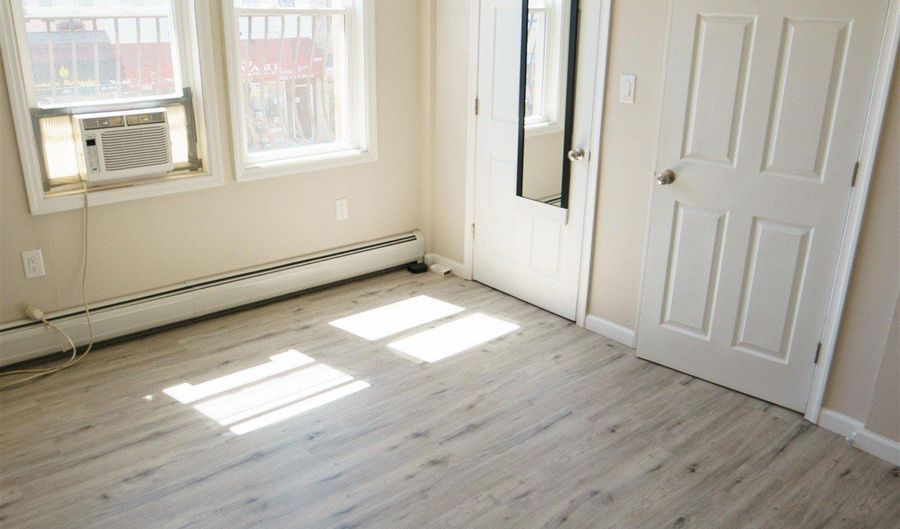 415 BROADWAY 4, Bayonne, NJ 07002 - 1 Beds, 1 Bath