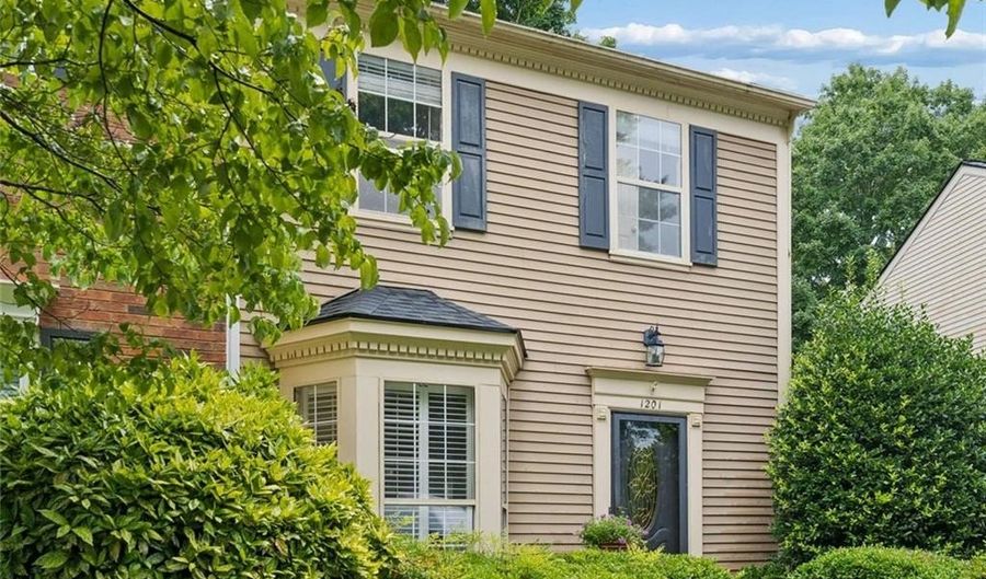 1201 Morningside Park Dr, Alpharetta, GA 30022 - 2 Beds, 3 Bath