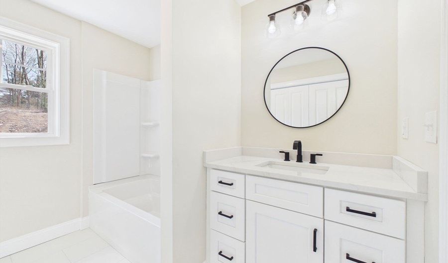 2 Bc Ln, Berkley, MA 02779 - 3 Beds, 3 Bath