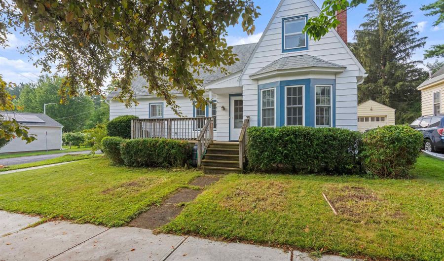 37 Bilodeau Ct, Burlington, VT 05401 - 4 Beds, 2 Bath