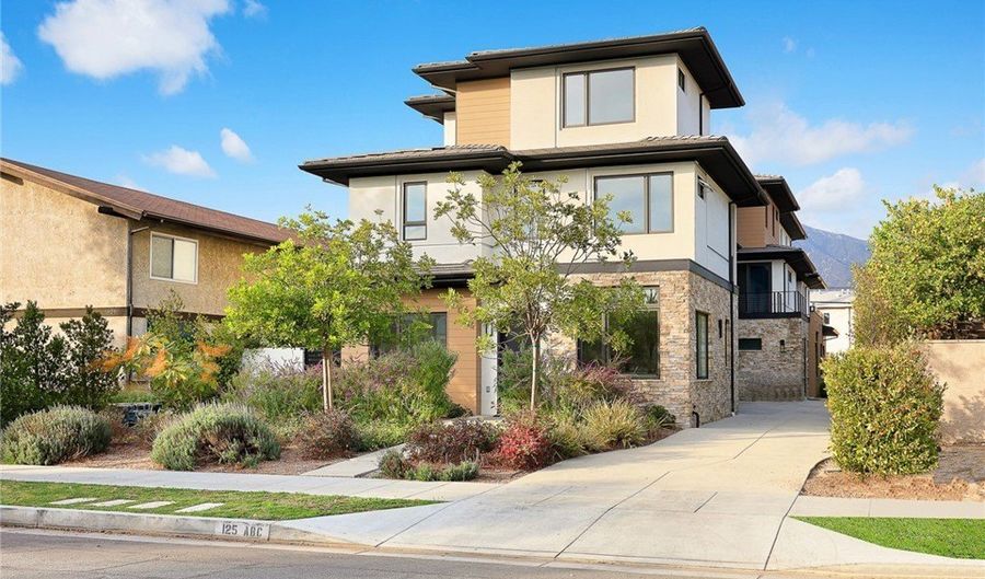 125 California St B, Arcadia, CA 91006 - 4 Beds, 5 Bath