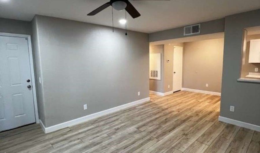 231 Mission Newport Ln 102, Las Vegas, NV 89107 - 2 Beds, 2 Bath